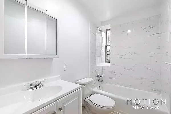 Rented by MOTION New York | media 5