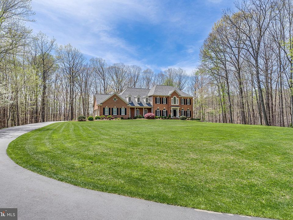 7520 Detwiller Dr, Clifton, VA 20124 Zillow