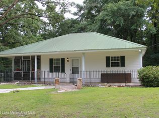 2746 Red Hill Rd, Eclectic, AL 36024