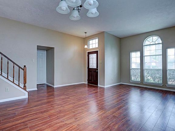 5th image of 14114 Cascade Falls Dr