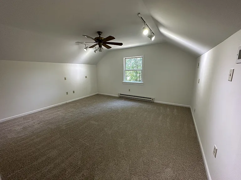 11170 Robious Rd — Photo 40