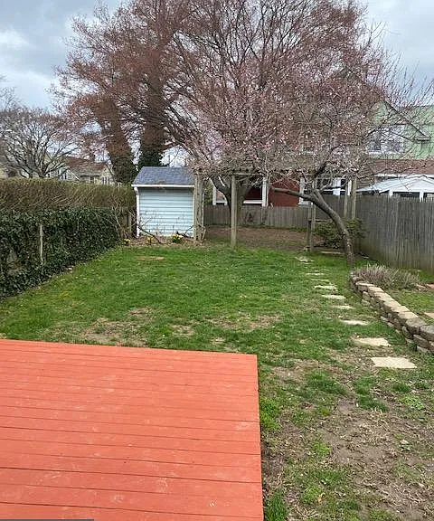 30 Thomas Ave — Photo 21