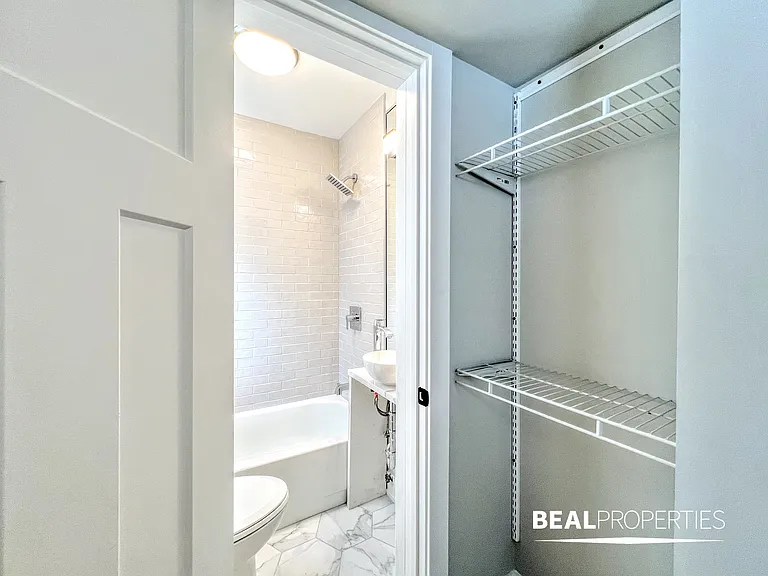 505 West Belmont Ave — Photo 74