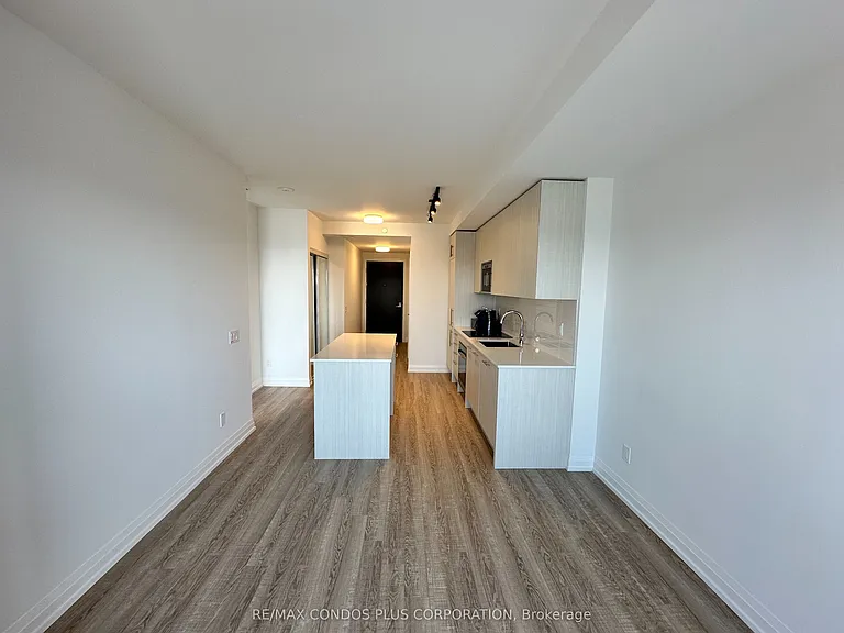286 Main St #2211 — Photo 7