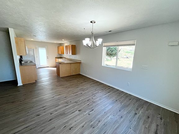 Entry and dining area