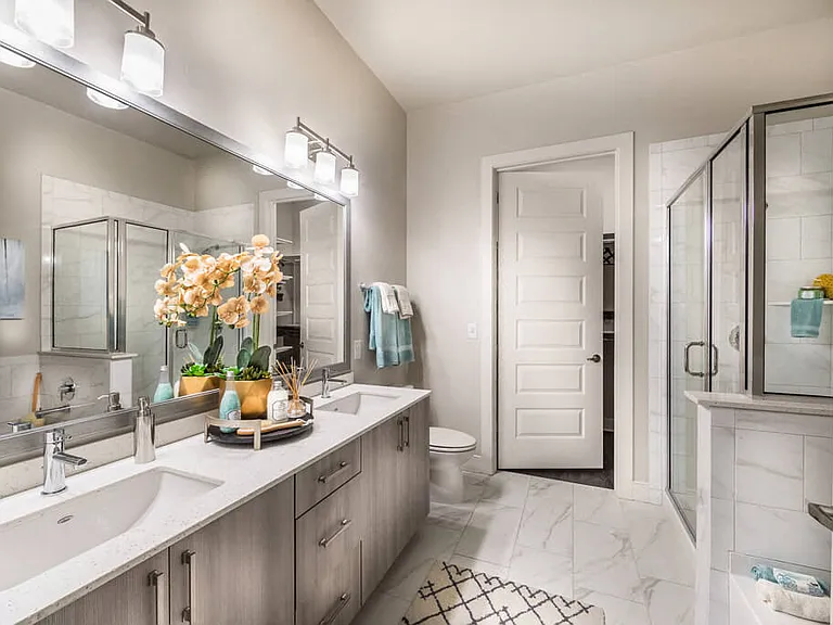 2 bedroom master bath with separate shower and bathtub