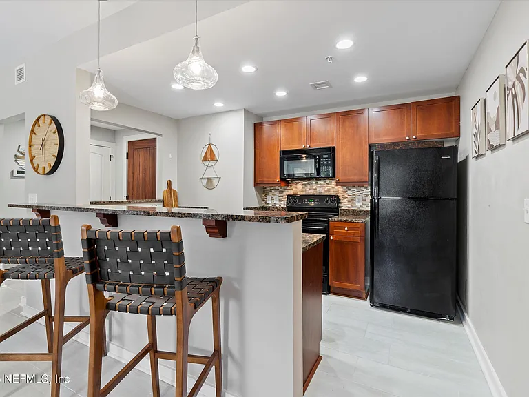 955 Registry Blvd — Photo 62