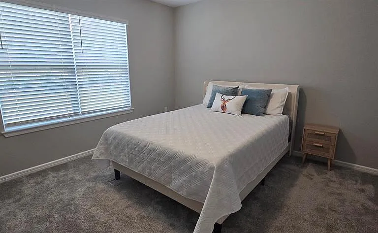 8351 SW 54th Loop — Photo 7