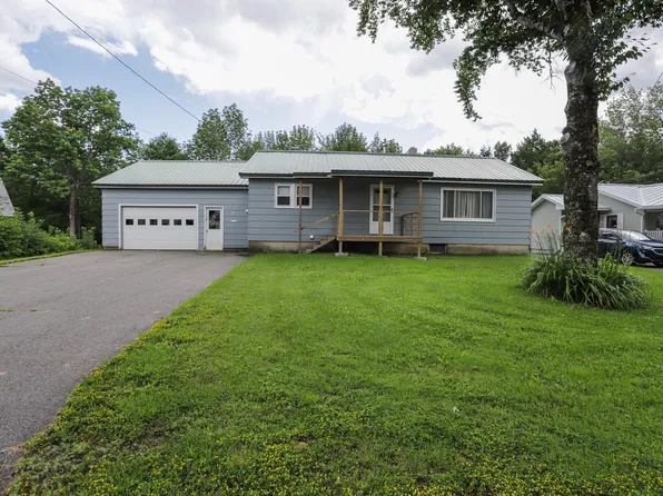 31 Spring Street, East Millinocket, ME 04430