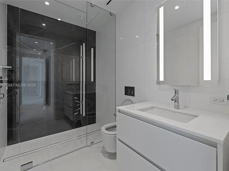 300 Biscayne Boulevard Way #4404 — Photo 26