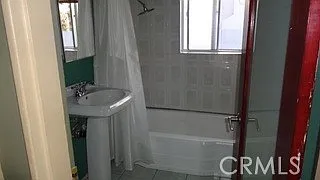 3147 S Halm Ave — Photo 19