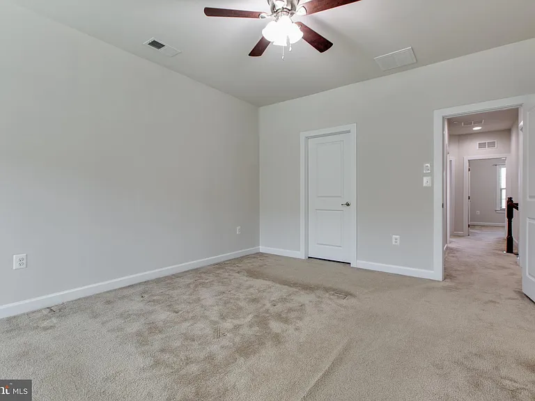 7311 Taylors Hill Ln — Photo 25