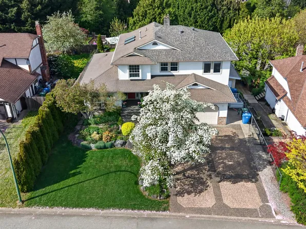 34947 Oakhill Dr, Abbotsford, BC V2S 7R3