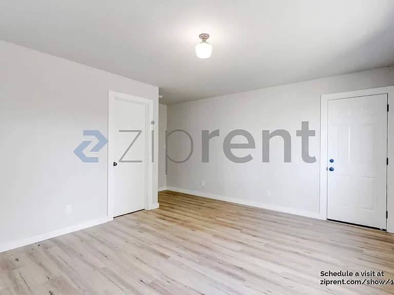 3937 La Cresenta Rd — Photo 8