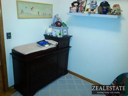 Rented by ZealEstate Group Inc | media 49