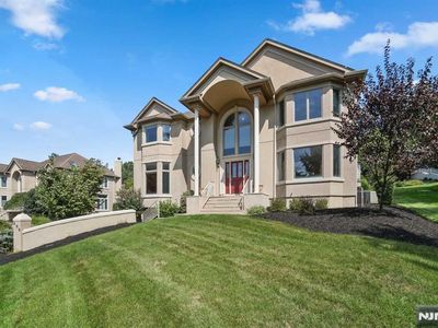 300 Daffodil Dr, Norwood, NJ, 07648