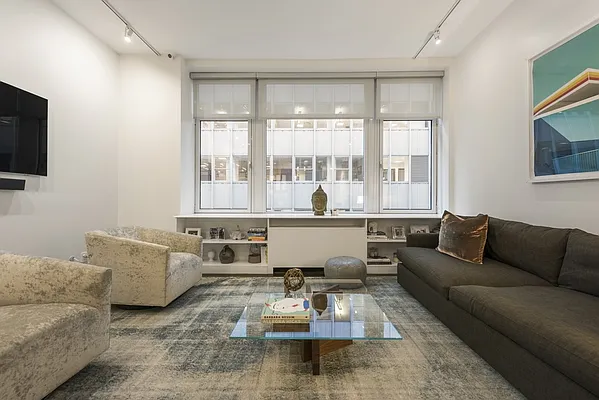 Sold by Nest Seekers International | media 2