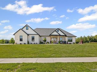 3837 Tanzanite Trl, Edwardsville, IL 62025