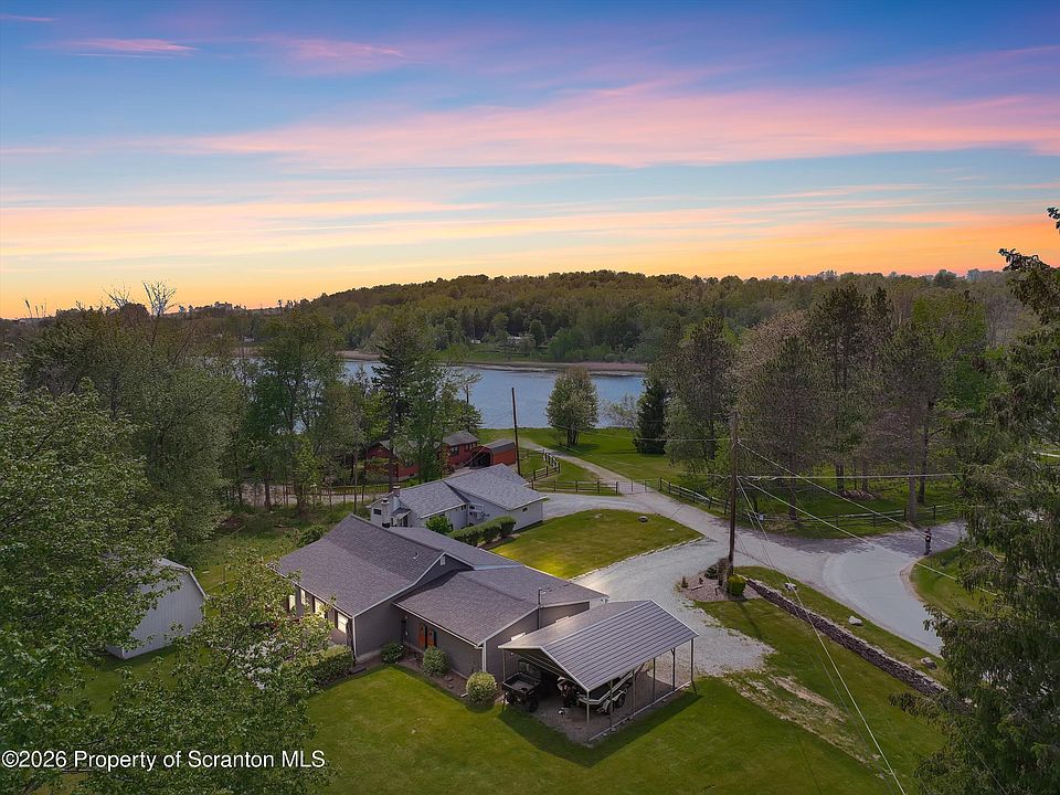 1st image of 61 Lakeside Dr