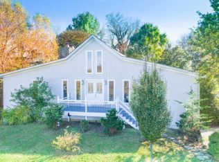 3012 N Buckeye Ln, Goshen, KY 40026