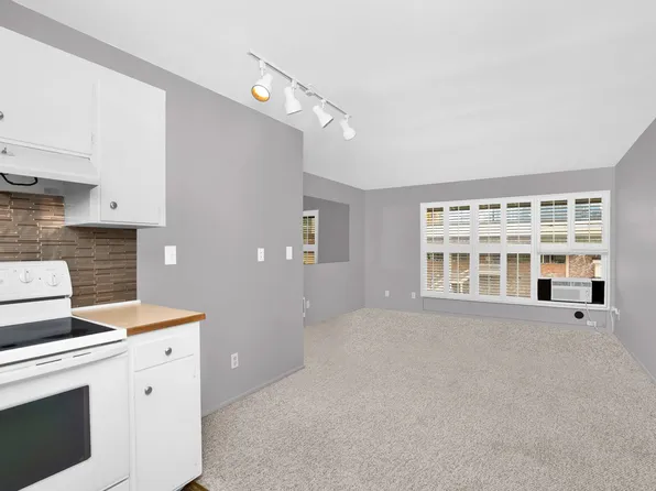 942 100th Ave NE, Bellevue, WA