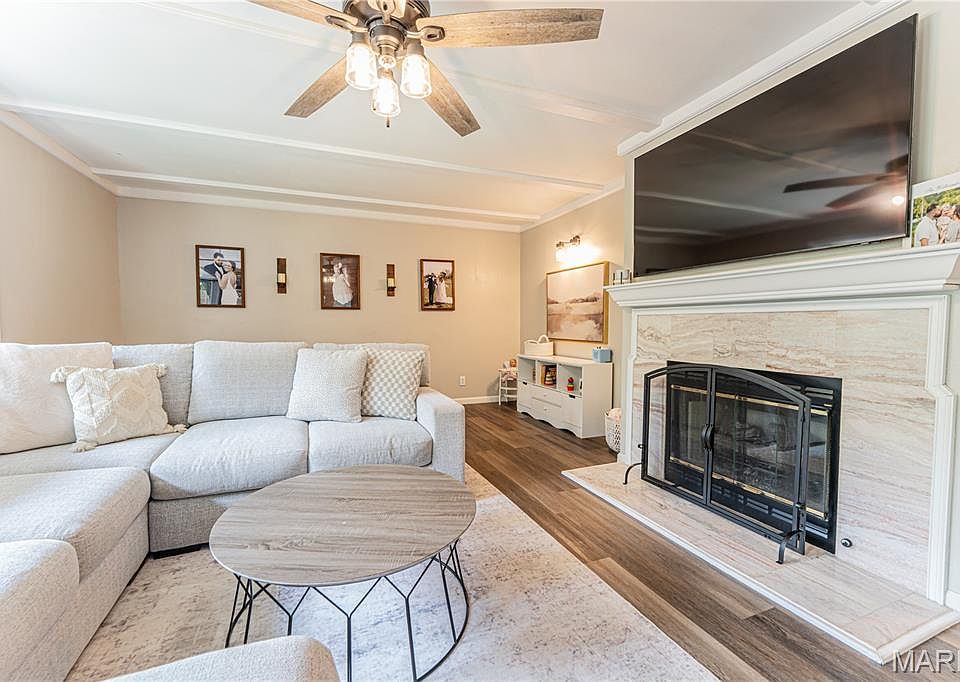 6310 Heintz Rd, Saint Louis, MO 63129 | MLS #26048499 | Zillow