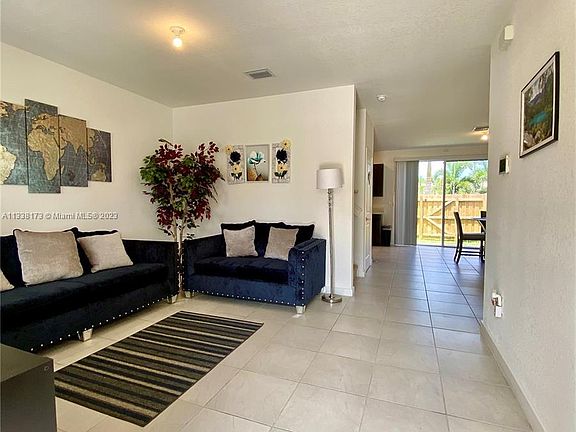 3rd image of 1059 SE 24th Ave #1059
