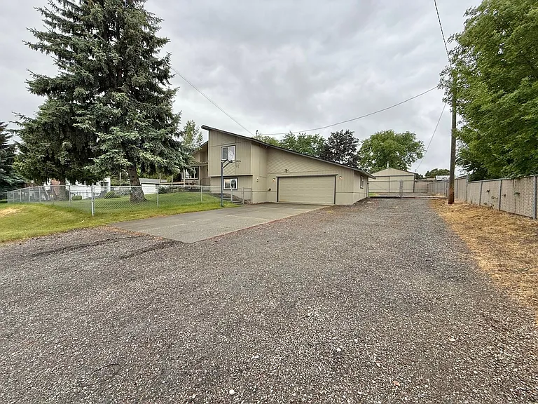 1510 S Progress Rd — Photo 2