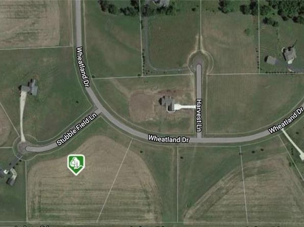6 Stubblefield Ln, Ottawa, KS 66067