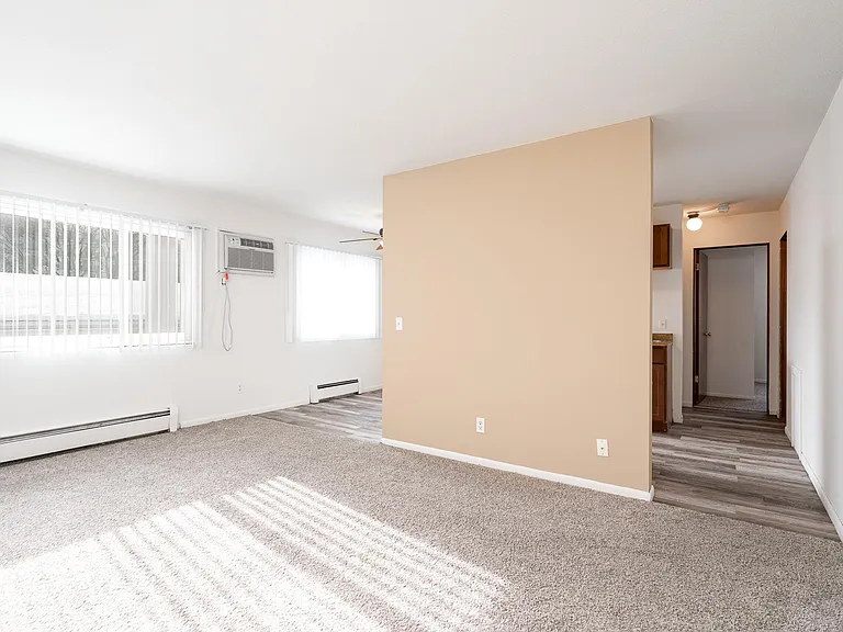 Trentwood Apartments — Photo 10