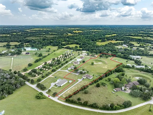 325 & 335 O'Malley Rd, Brenham, TX 77833