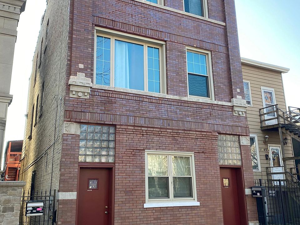 1st image of 1941 W Huron St APT 1R