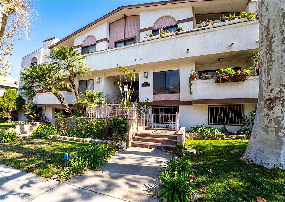 1st image of 4248 Laurel Canyon Blvd APT 206