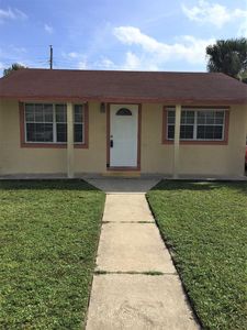 1573 W 17th Street, Riviera Beach, FL, 33404
