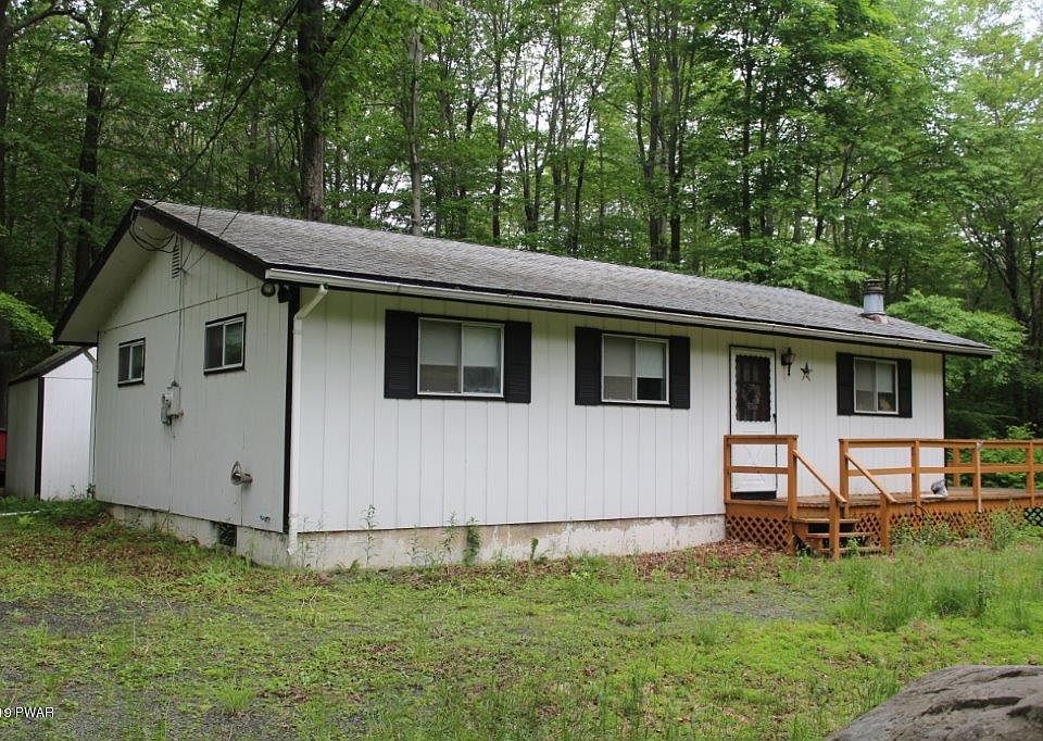 132 Beechnut Ln, Canadensis, PA 18325 | Zillow