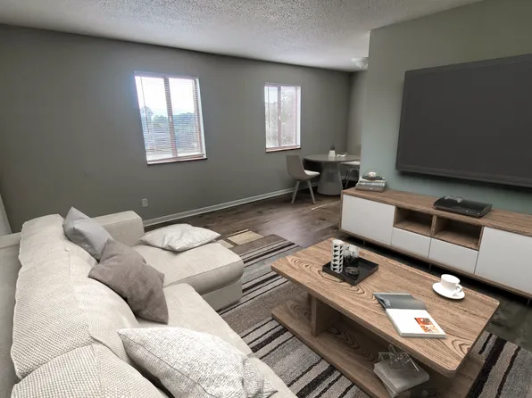 816 Twin Oaks Way #305, Dandridge, TN 37725