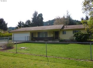 124 Carriage Pl, Myrtle Creek, OR 97457
