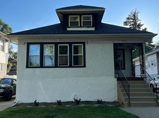 1916 S 7th Ave, Maywood, IL