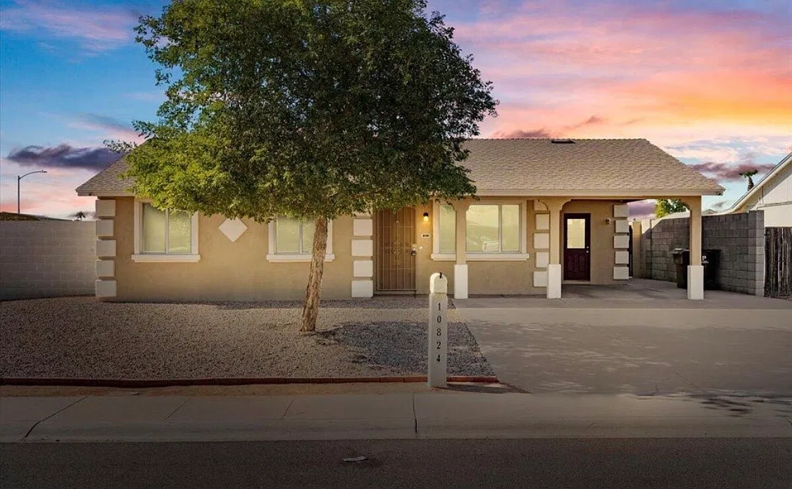 3 bed, 1200 sqft, $900 — Photo 2