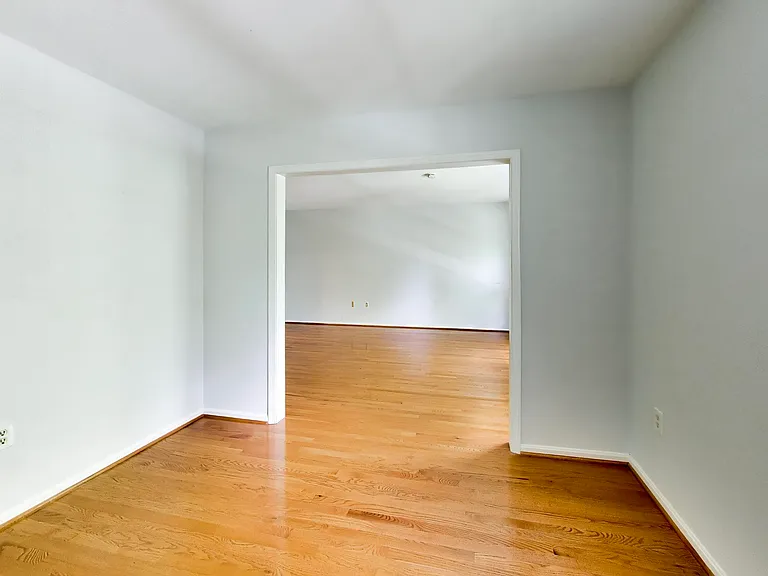 991 Farm Haven Dr — Photo 17