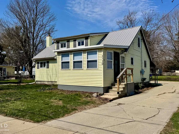 1310 Frederick St, Owosso, MI 48867