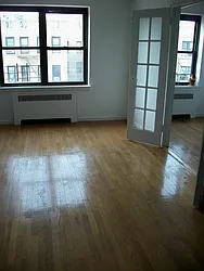 Sold by Manhattan Network Inc.