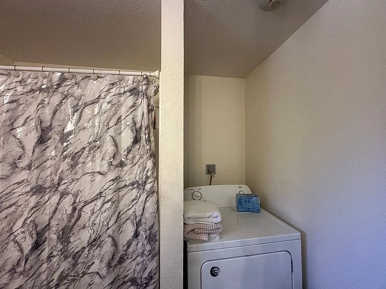 873 Parkwood Way — Photo 30