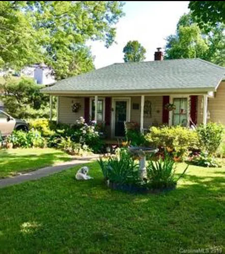 335 Emma Rd Photo 1