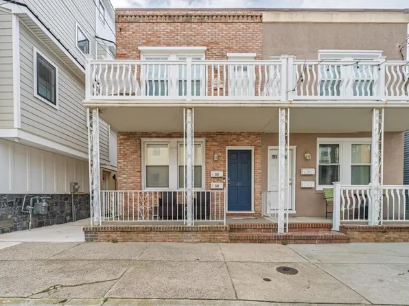32 S Richards Ave #B, Ventnor City, NJ 08406