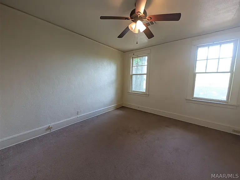 1130 S Lawrence St #1130 — Photo 13