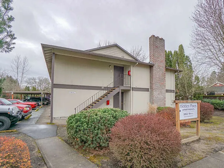 3002 19th Ave — Photo 40