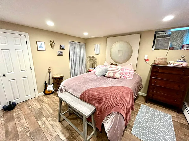 Meadow Ln — Photo 16
