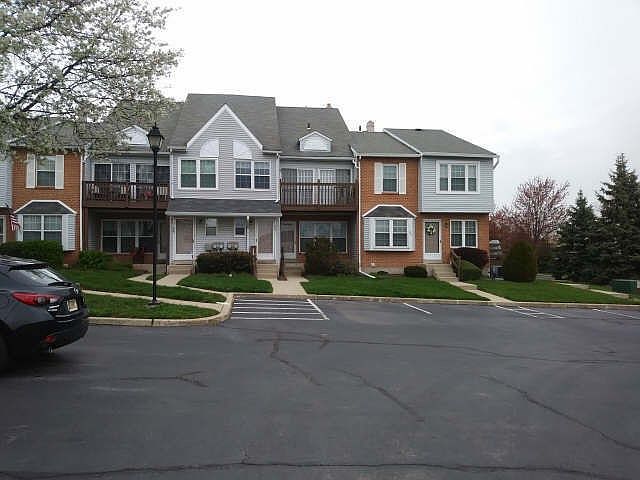 2nd image of 812 Northridge Dr #112A