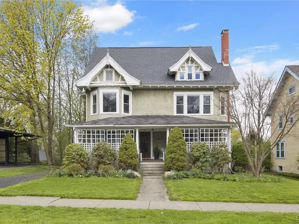 44 W Court St, Cortland, NY 13045